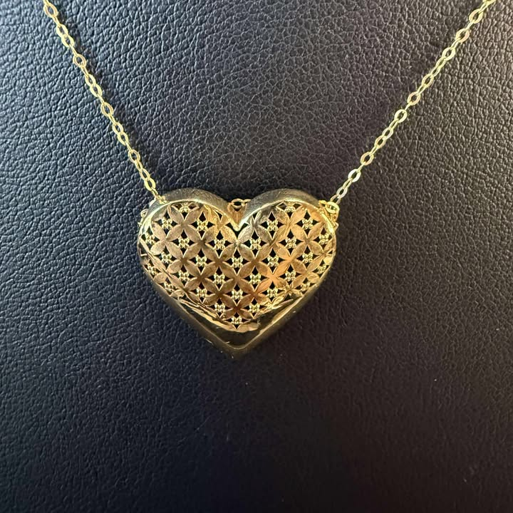 Real 18K/AU875 Yellow Gold Heart Necklace - Image 5