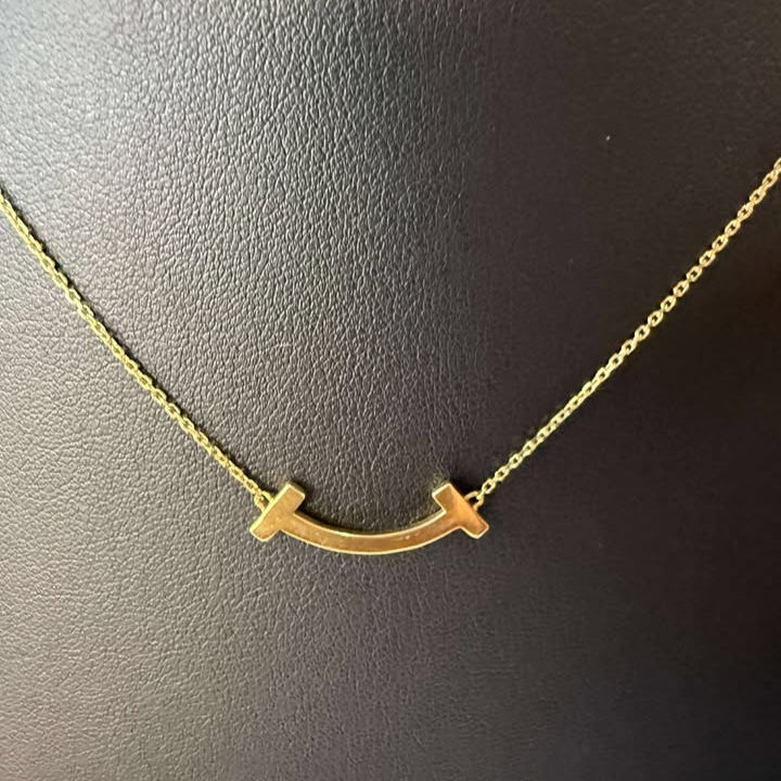 Real 18K Yellow Gold Centered Necklace - Image 2