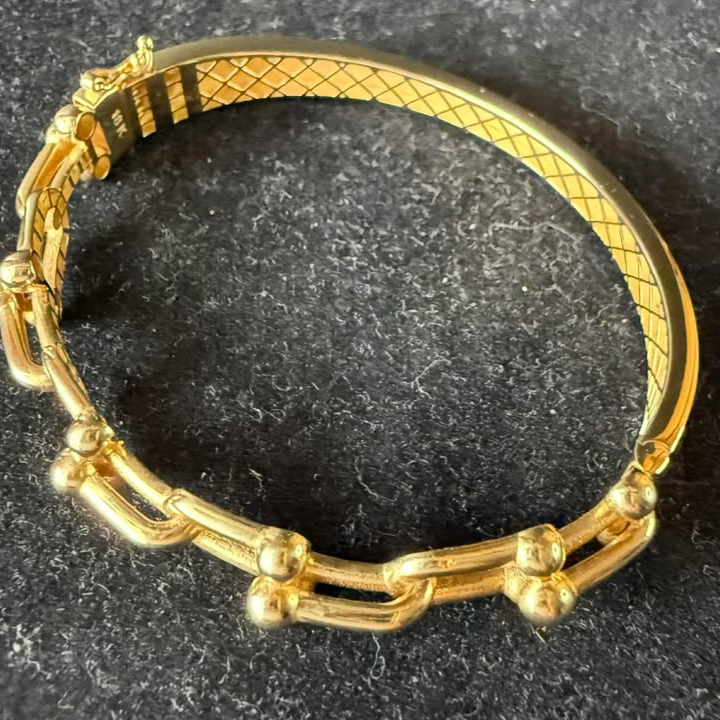 18K Yellow Gold Love Hardware Bangle - Image 3
